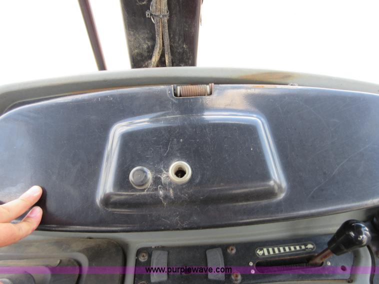 image for item D2440 2001 Caterpillar 420D backhoe