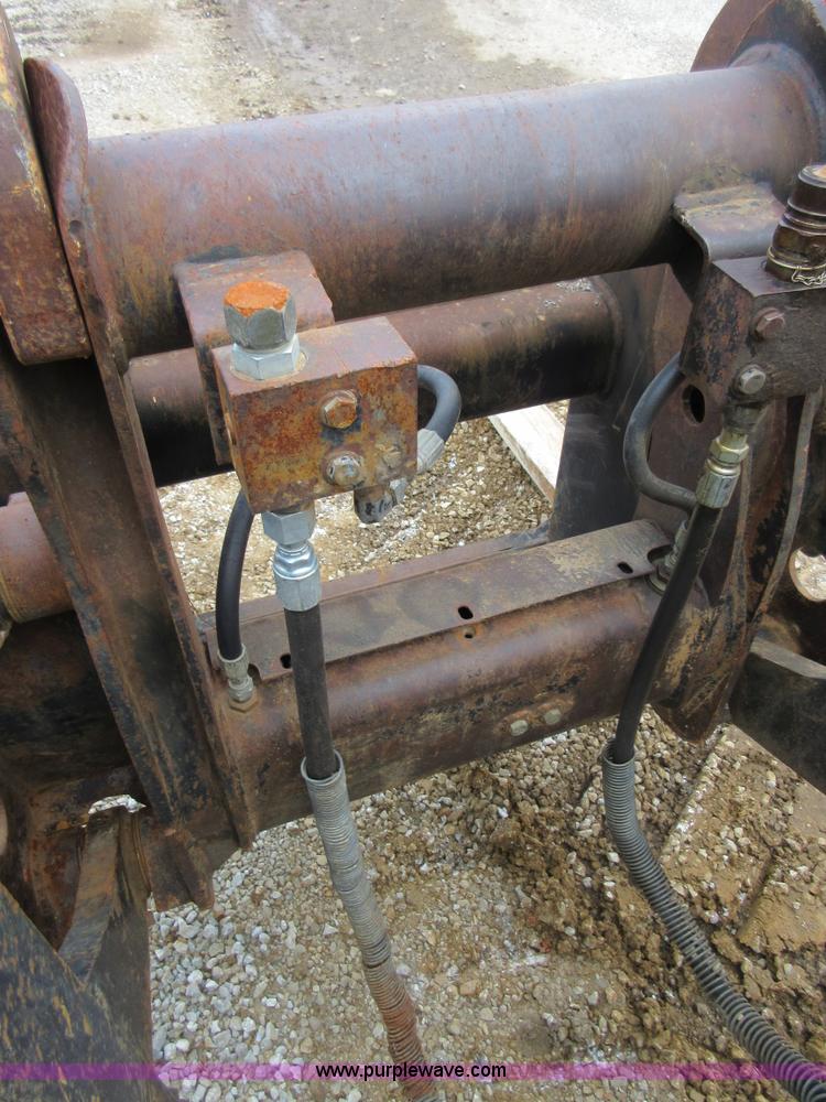 image for item D2441 1995 Caterpillar IT14F integrated tool carrier