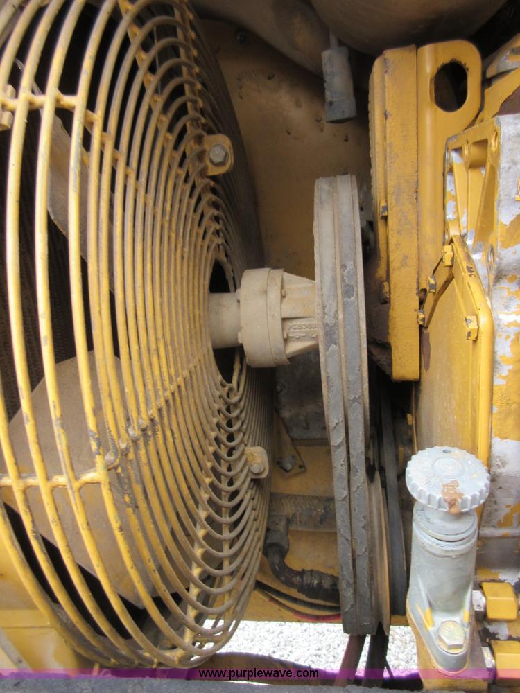 image for item D2441 1995 Caterpillar IT14F integrated tool carrier