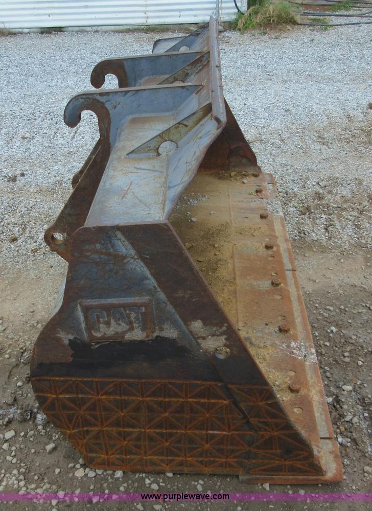 image for item D2441 1995 Caterpillar IT14F integrated tool carrier