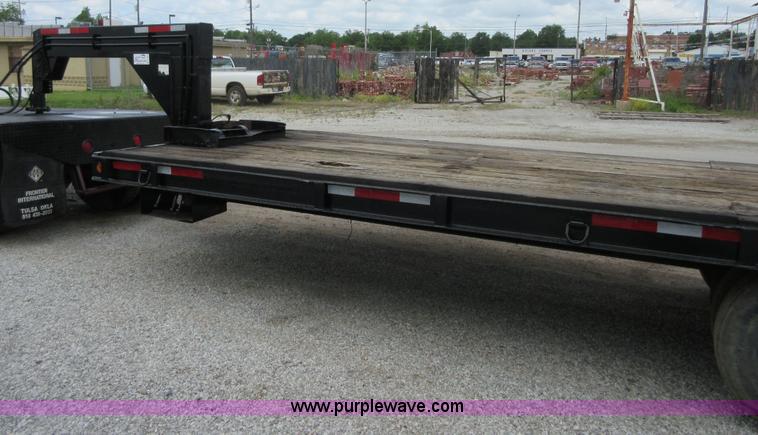 image for item D2443 1994 Trail-Eze equipment trailer