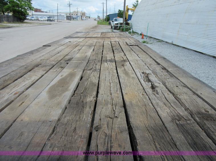 image for item D2443 1994 Trail-Eze equipment trailer