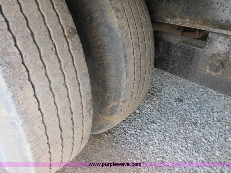 image for item D2443 1994 Trail-Eze equipment trailer