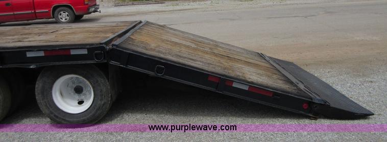 image for item D2443 1994 Trail-Eze equipment trailer