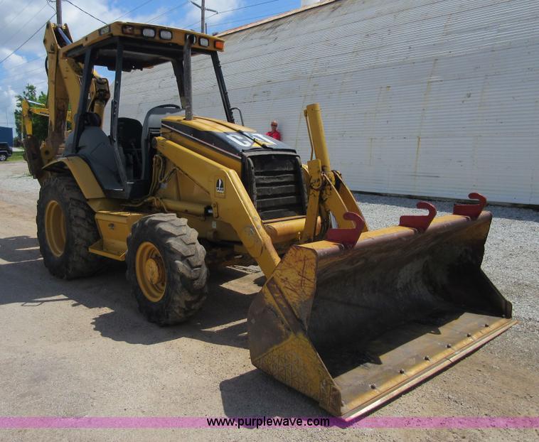 image for item D2444 2001 Caterpillar 420D backhoe