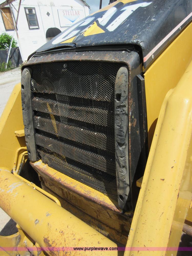 image for item D2444 2001 Caterpillar 420D backhoe
