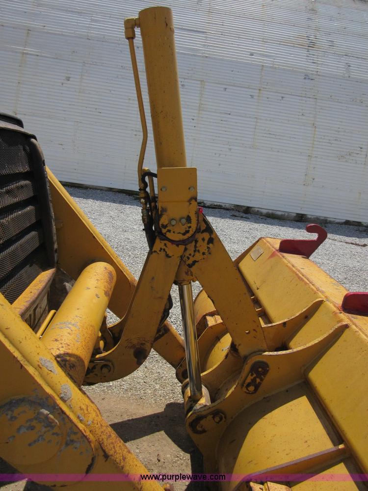 image for item D2444 2001 Caterpillar 420D backhoe