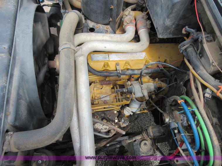 image for item D2445 1995 Chevrolet Kodiak Service truck