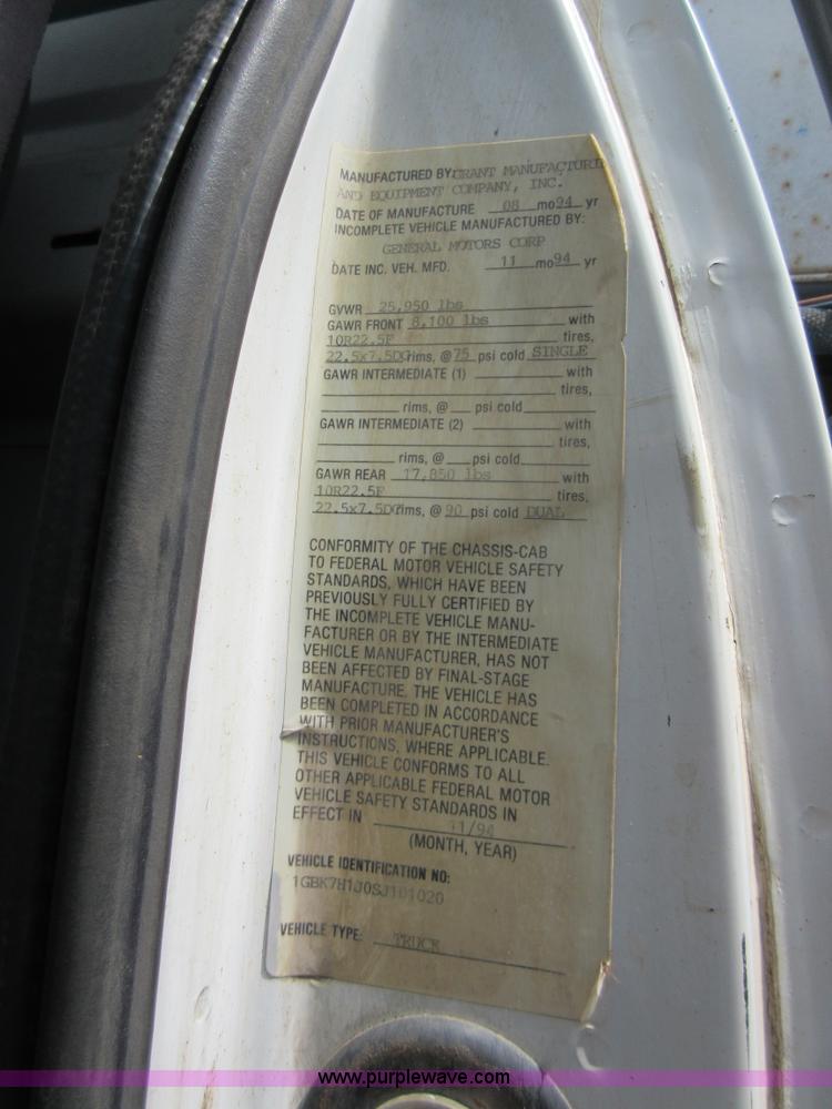 image for item D2445 1995 Chevrolet Kodiak Service truck