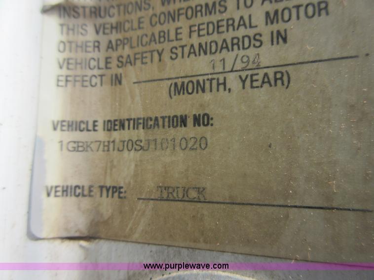 image for item D2445 1995 Chevrolet Kodiak Service truck