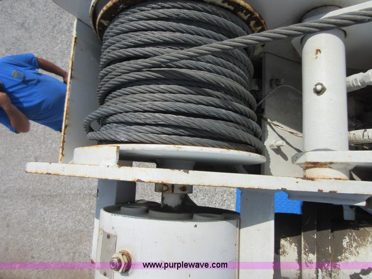 image for item D2445 1995 Chevrolet Kodiak Service truck