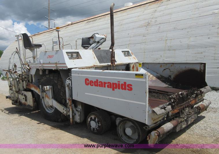 image for item D2446 Cedarapids CR451 asphalt paver