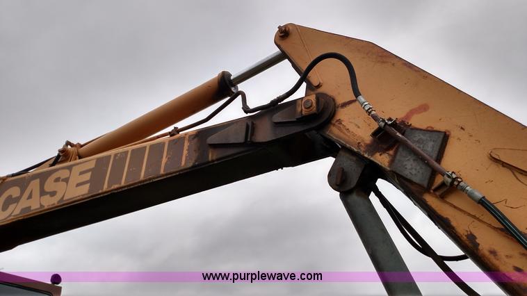 image for item F7794 1984 Case 880D excavator