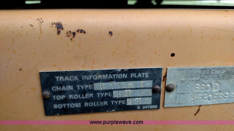 image for item F7794 1984 Case 880D excavator