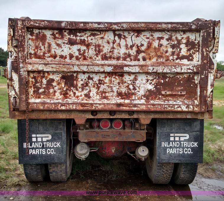 image for item F7795 1977 Ford dump truck