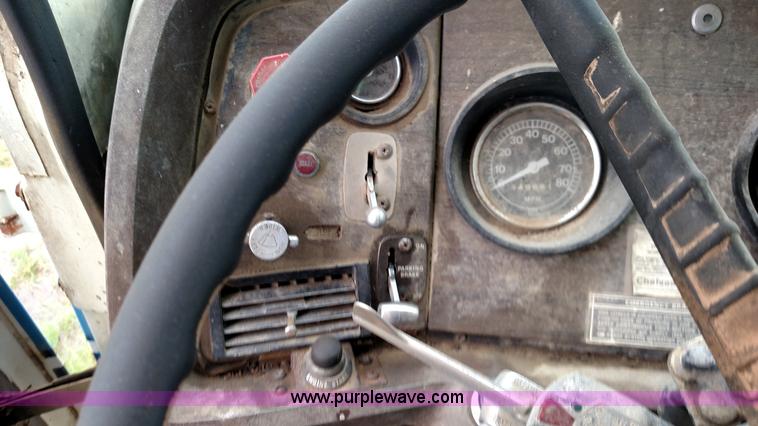 image for item F7795 1977 Ford dump truck