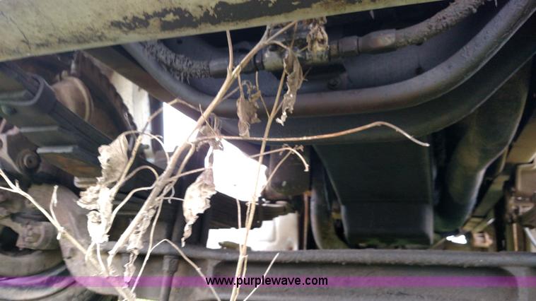 image for item F7795 1977 Ford dump truck