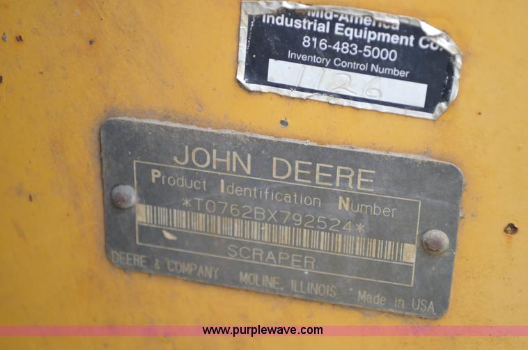 image for item G3551 1993 John Deere 762B elevating scraper