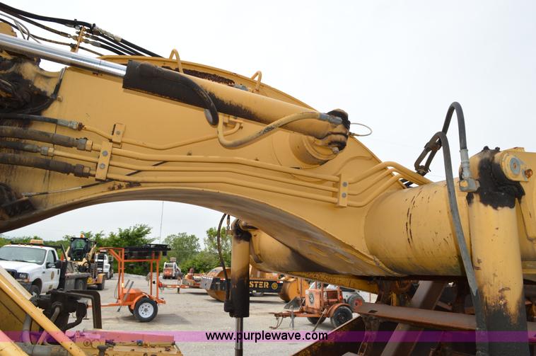 image for item G3551 1993 John Deere 762B elevating scraper