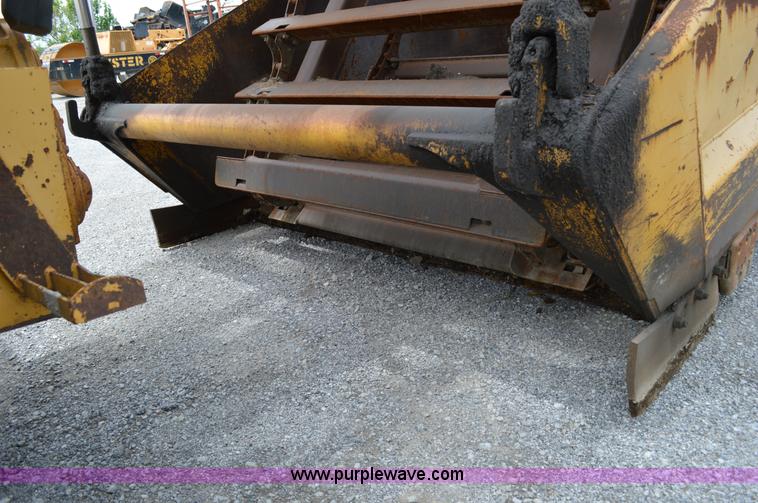 image for item G3551 1993 John Deere 762B elevating scraper