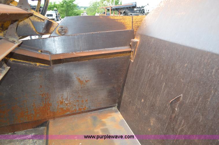 image for item G3551 1993 John Deere 762B elevating scraper