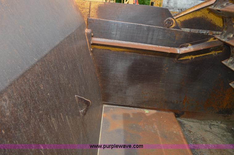 image for item G3551 1993 John Deere 762B elevating scraper