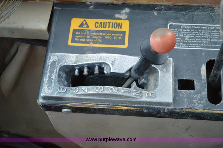 image for item G3551 1993 John Deere 762B elevating scraper