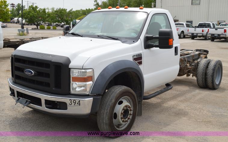 image for item G3553 2008 Ford F550 Super Duty XL truck cab and chassis