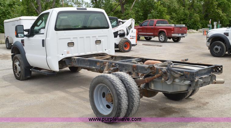 image for item G3553 2008 Ford F550 Super Duty XL truck cab and chassis