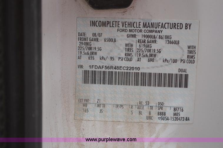 image for item G3553 2008 Ford F550 Super Duty XL truck cab and chassis