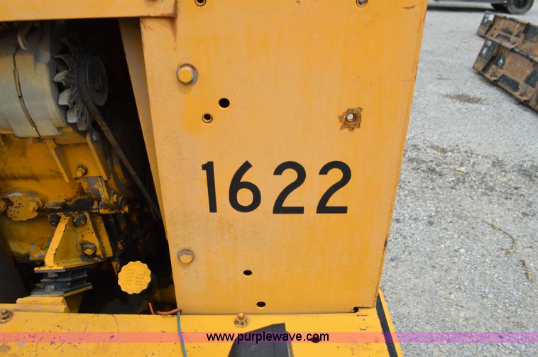 image for item G3562 Hyster C530A pneumatic roller