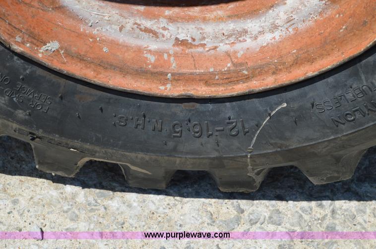 image for item G3565 2008 Bobcat S250 skid steer