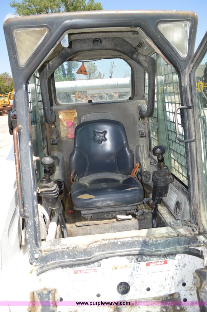 image for item G3565 2008 Bobcat S250 skid steer