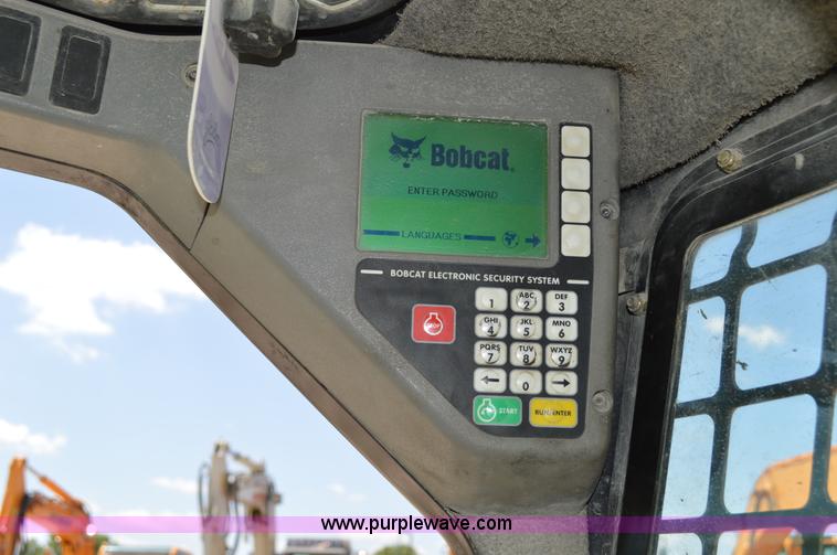 image for item G3565 2008 Bobcat S250 skid steer