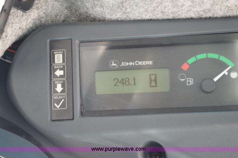 image for item G3566 2012 John Deere 318D skid steer