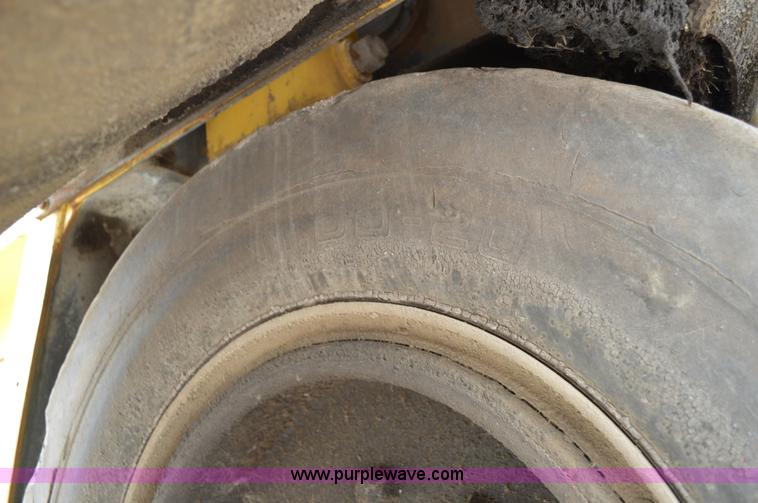 image for item H3482 Bomag BW20R pnuematic roller