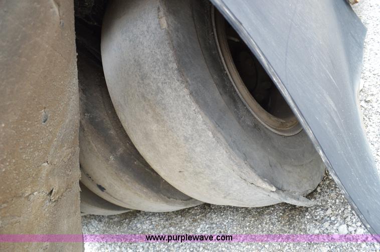 image for item H3482 Bomag BW20R pnuematic roller