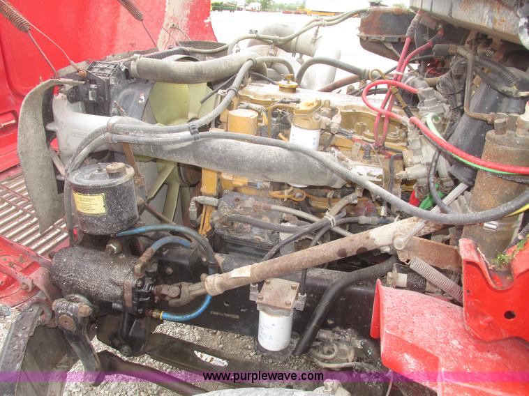 image for item H4651 2001 Freightliner FL70 hook lift truck