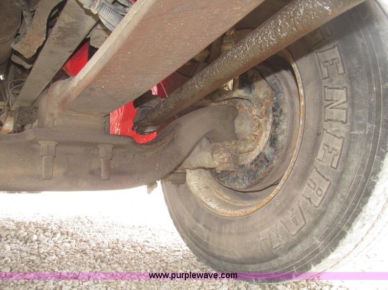 image for item H4651 2001 Freightliner FL70 hook lift truck