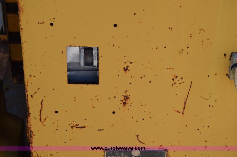 image for item H5079 Caterpillar generator