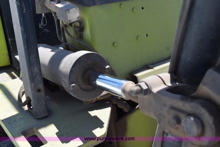 image for item H5081 Clark C500-YS80 forklift