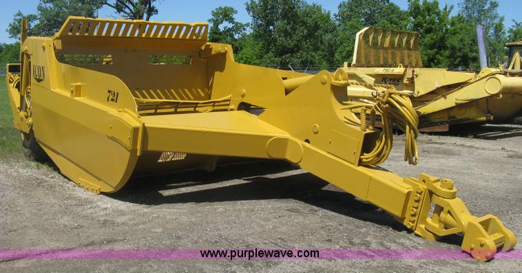 image for item H8557 Icon 721E scraper pan