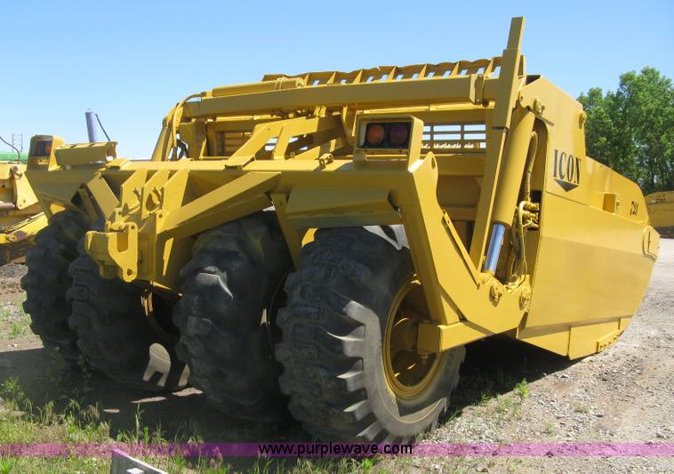 image for item H8557 Icon 721E scraper pan