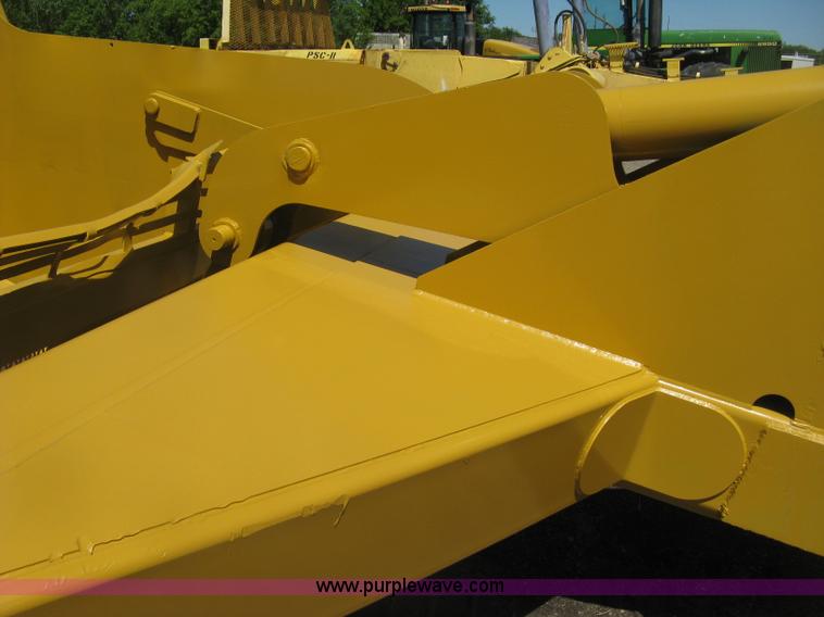 image for item H8557 Icon 721E scraper pan