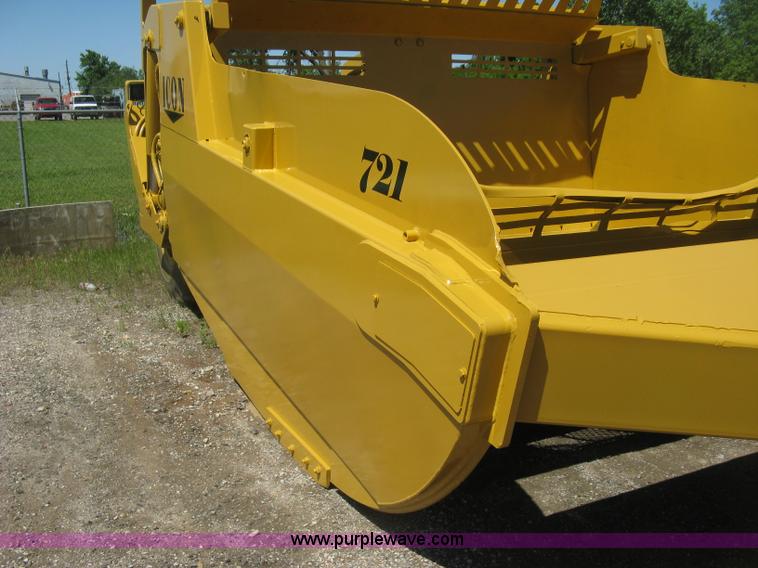 image for item H8557 Icon 721E scraper pan