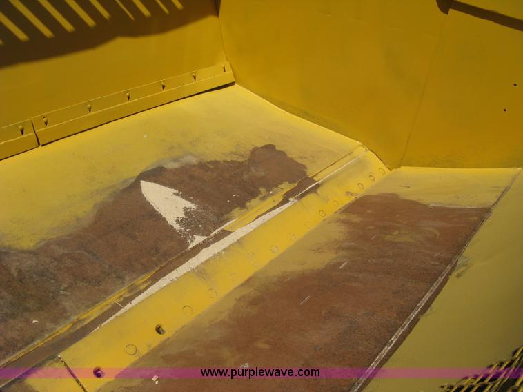 image for item H8557 Icon 721E scraper pan