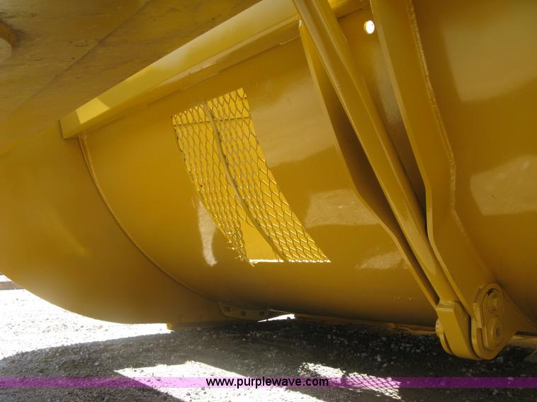 image for item H8557 Icon 721E scraper pan