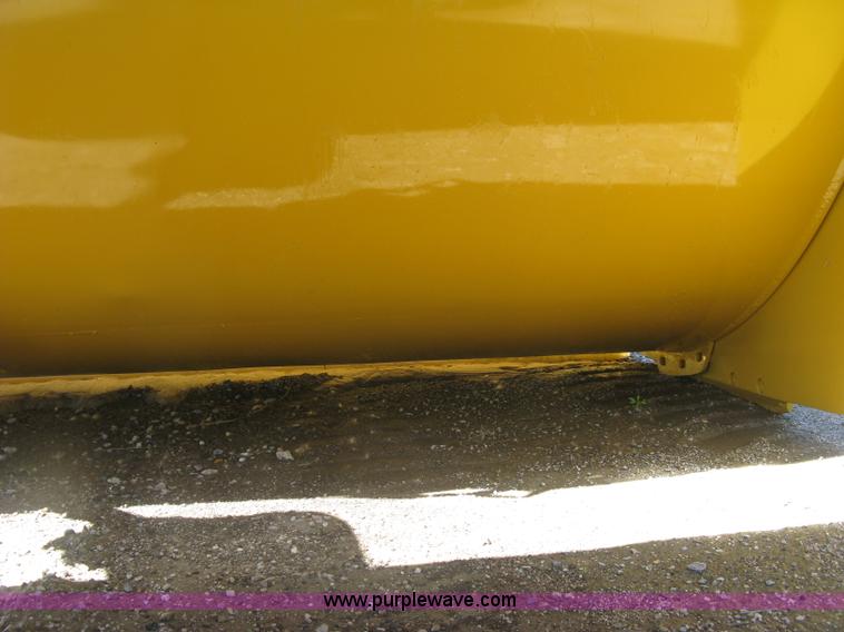 image for item H8557 Icon 721E scraper pan