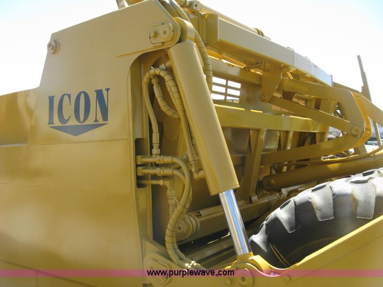 image for item H8557 Icon 721E scraper pan