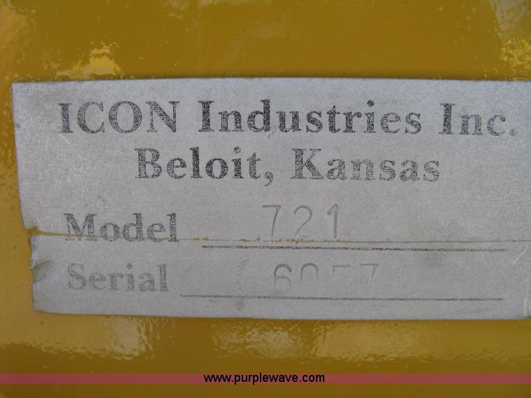 image for item H8557 Icon 721E scraper pan